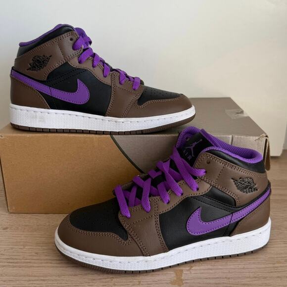 Nike Air Jordan Mid Palomino Purple/Mocha Sneakers SZ Y- W